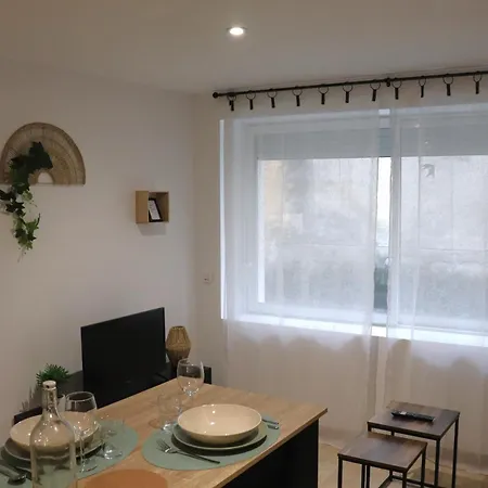 Apartment Superbes Modernes Et Neufs Bagnols-sur-Ceze