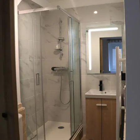 Superbes Modernes Et Neufs Apartment *